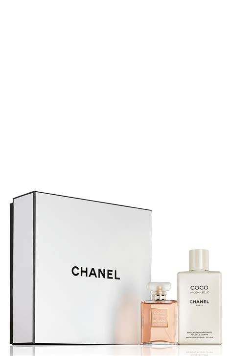 set coco chanel mademoiselle|Chanel mademoiselle gift set boots.